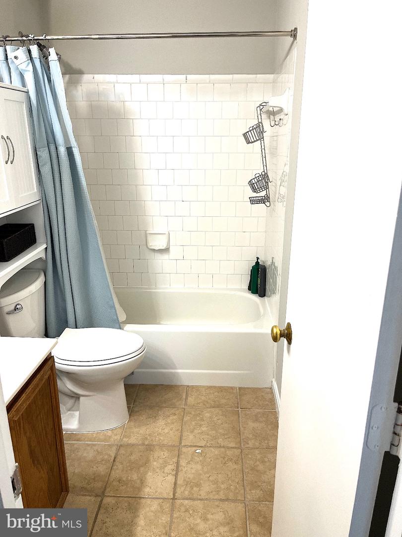 200 DOVER PL #2, STAFFORD, Virginia 22556, 2 Bedrooms Bedrooms, 4 Rooms Rooms,2 BathroomsBathrooms,Residential,For sale,200 DOVER PL #2,VAST2042504 MLS # VAST2042504
