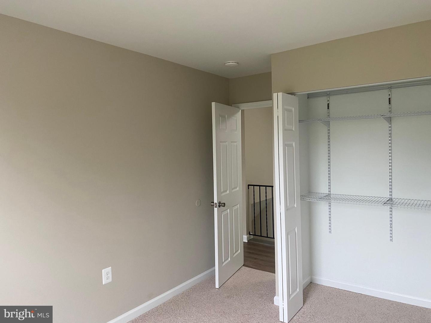 8238 COMMUNITY DR, MANASSAS, Virginia 20109, 3 Bedrooms Bedrooms, 6 Rooms Rooms,2 BathroomsBathrooms,Residential,For sale,8238 COMMUNITY DR,VAPW2103666 MLS # VAPW2103666