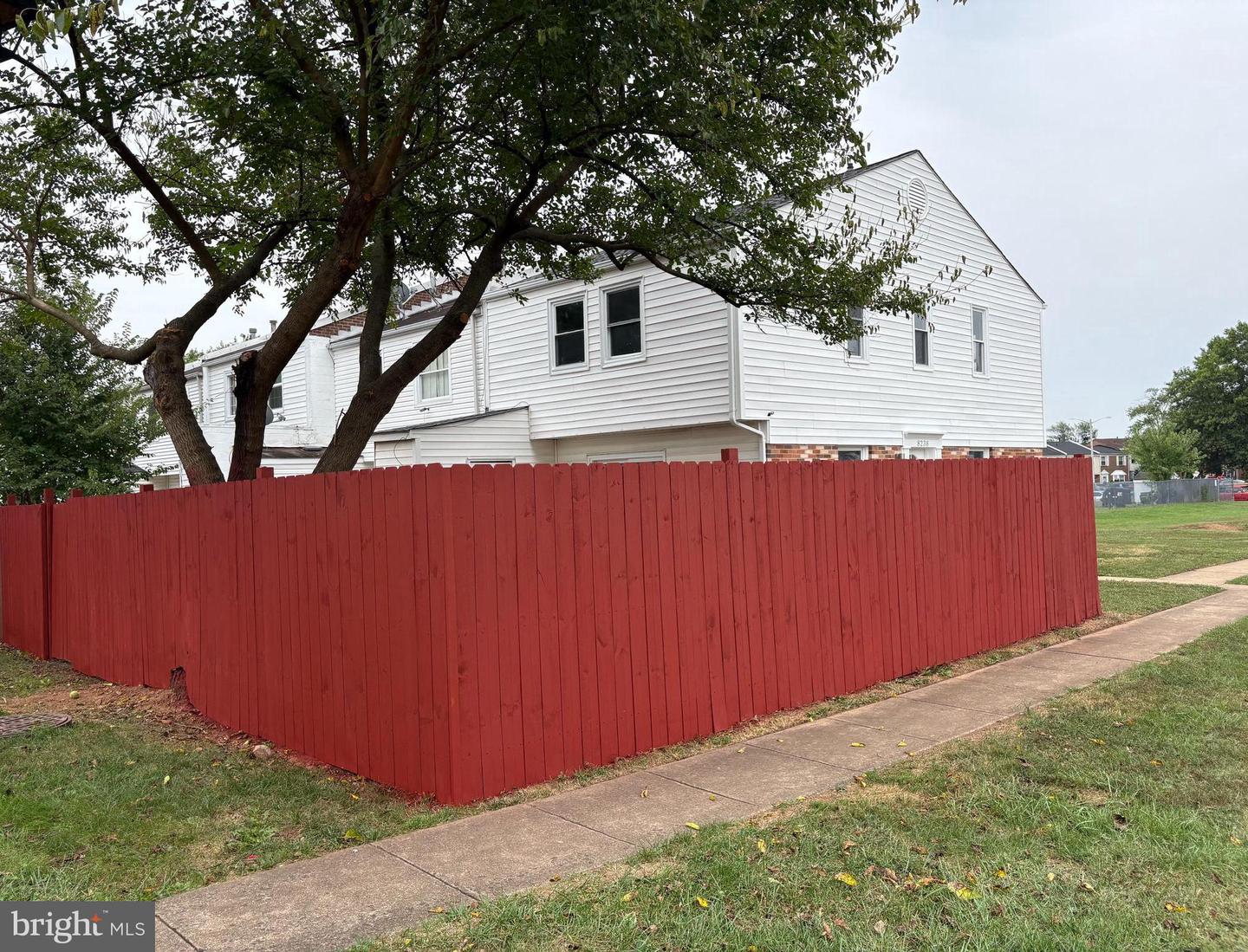 8238 COMMUNITY DR, MANASSAS, Virginia 20109, 3 Bedrooms Bedrooms, 6 Rooms Rooms,2 BathroomsBathrooms,Residential,For sale,8238 COMMUNITY DR,VAPW2103666 MLS # VAPW2103666