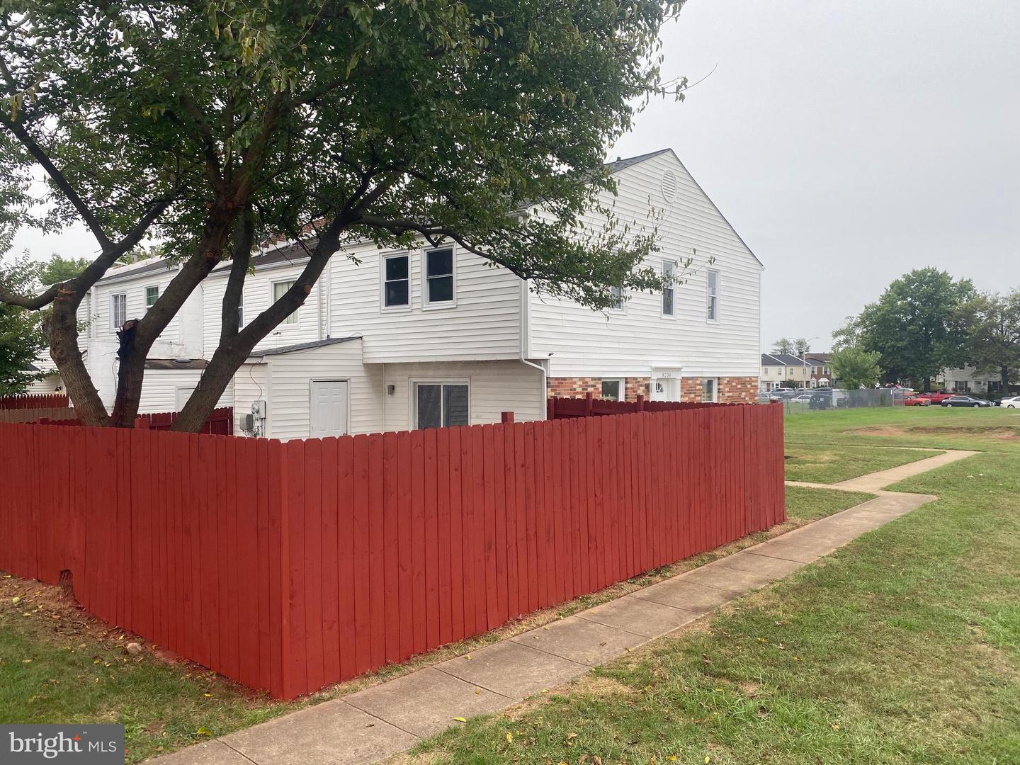 8238 COMMUNITY DR, MANASSAS, Virginia 20109, 3 Bedrooms Bedrooms, 6 Rooms Rooms,2 BathroomsBathrooms,Residential,For sale,8238 COMMUNITY DR,VAPW2103666 MLS # VAPW2103666
