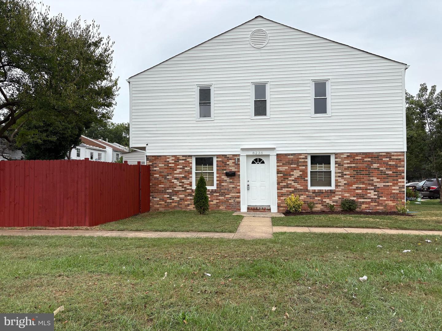 8238 COMMUNITY DR, MANASSAS, Virginia 20109, 3 Bedrooms Bedrooms, 6 Rooms Rooms,2 BathroomsBathrooms,Residential,For sale,8238 COMMUNITY DR,VAPW2103666 MLS # VAPW2103666