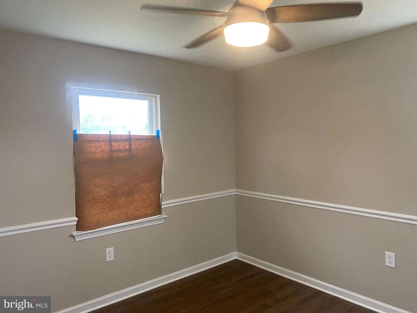 8238 COMMUNITY DR, MANASSAS, Virginia 20109, 3 Bedrooms Bedrooms, 6 Rooms Rooms,2 BathroomsBathrooms,Residential,For sale,8238 COMMUNITY DR,VAPW2103666 MLS # VAPW2103666