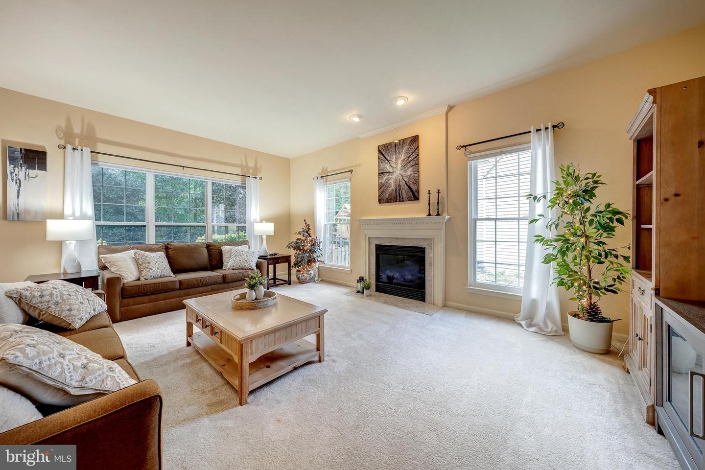 21376 CLAPPERTOWN DR, ASHBURN, Virginia 20147, 4 Bedrooms Bedrooms, ,2 BathroomsBathrooms,Residential,For sale,21376 CLAPPERTOWN DR,VALO2106480 MLS # VALO2106480