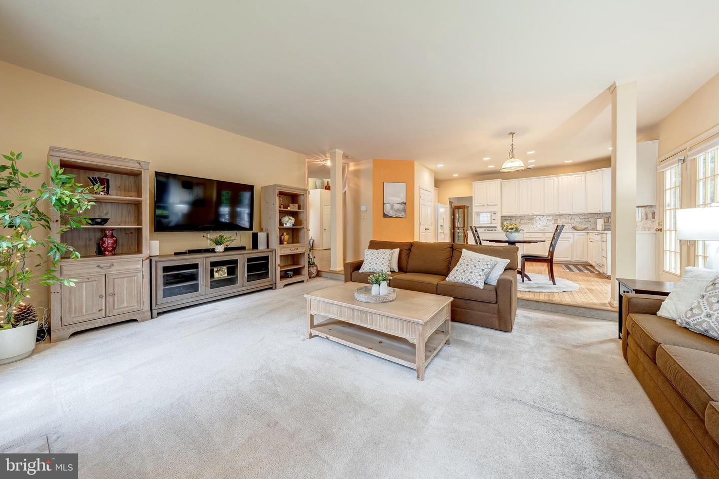 21376 CLAPPERTOWN DR, ASHBURN, Virginia 20147, 4 Bedrooms Bedrooms, ,2 BathroomsBathrooms,Residential,For sale,21376 CLAPPERTOWN DR,VALO2106480 MLS # VALO2106480