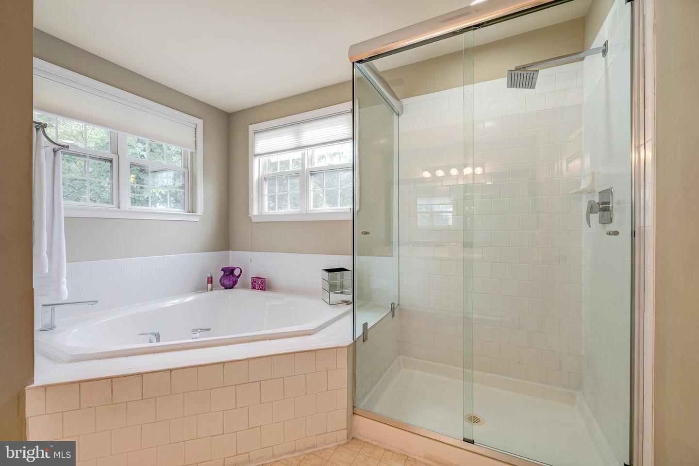 21376 CLAPPERTOWN DR, ASHBURN, Virginia 20147, 4 Bedrooms Bedrooms, ,2 BathroomsBathrooms,Residential,For sale,21376 CLAPPERTOWN DR,VALO2106480 MLS # VALO2106480