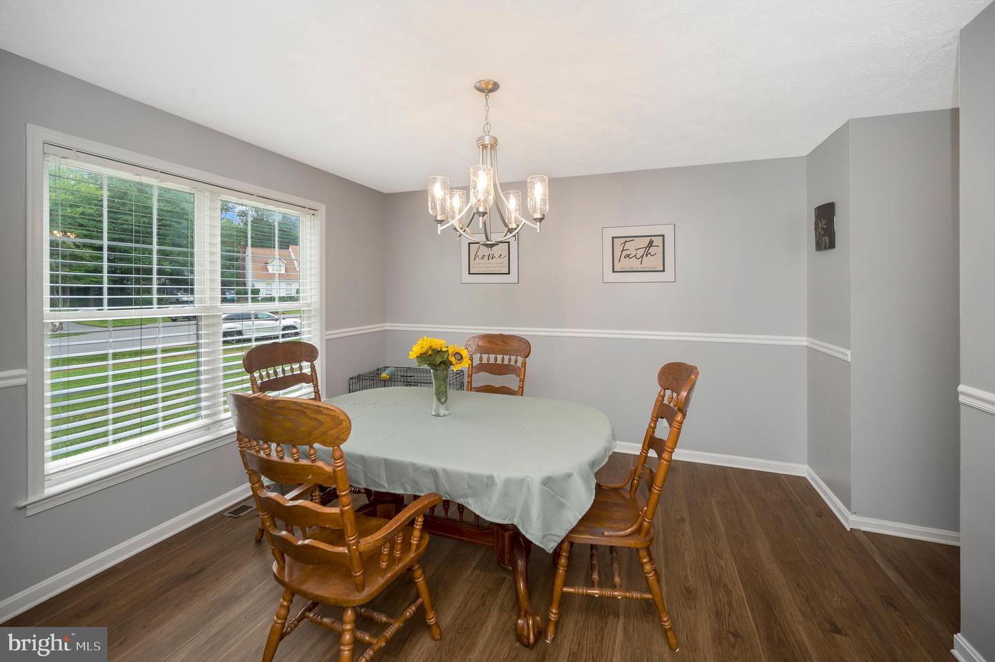 5109 BROOKSHIRE CT W, FREDERICKSBURG, Virginia 22408, 5 Bedrooms Bedrooms, ,2 BathroomsBathrooms,Residential,For sale,5109 BROOKSHIRE CT W,VASP2036166 MLS # VASP2036166