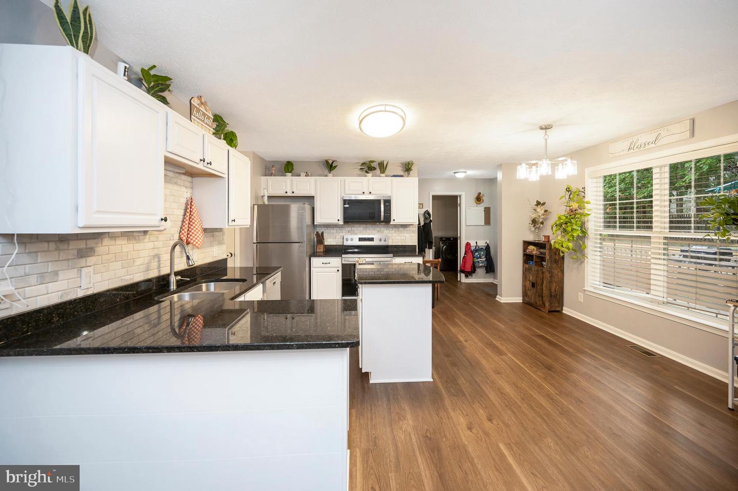 5109 BROOKSHIRE CT W, FREDERICKSBURG, Virginia 22408, 5 Bedrooms Bedrooms, ,2 BathroomsBathrooms,Residential,For sale,5109 BROOKSHIRE CT W,VASP2036166 MLS # VASP2036166