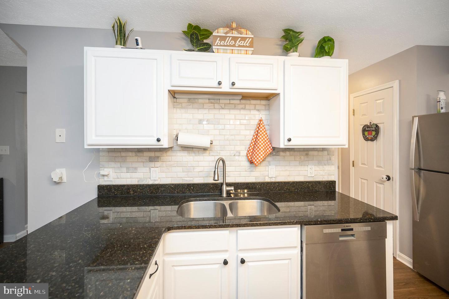 5109 BROOKSHIRE CT W, FREDERICKSBURG, Virginia 22408, 5 Bedrooms Bedrooms, ,2 BathroomsBathrooms,Residential,For sale,5109 BROOKSHIRE CT W,VASP2036166 MLS # VASP2036166