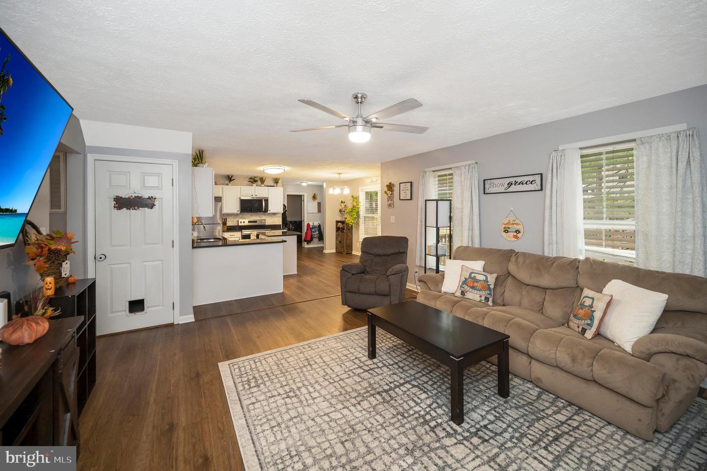 5109 BROOKSHIRE CT W, FREDERICKSBURG, Virginia 22408, 5 Bedrooms Bedrooms, ,2 BathroomsBathrooms,Residential,For sale,5109 BROOKSHIRE CT W,VASP2036166 MLS # VASP2036166