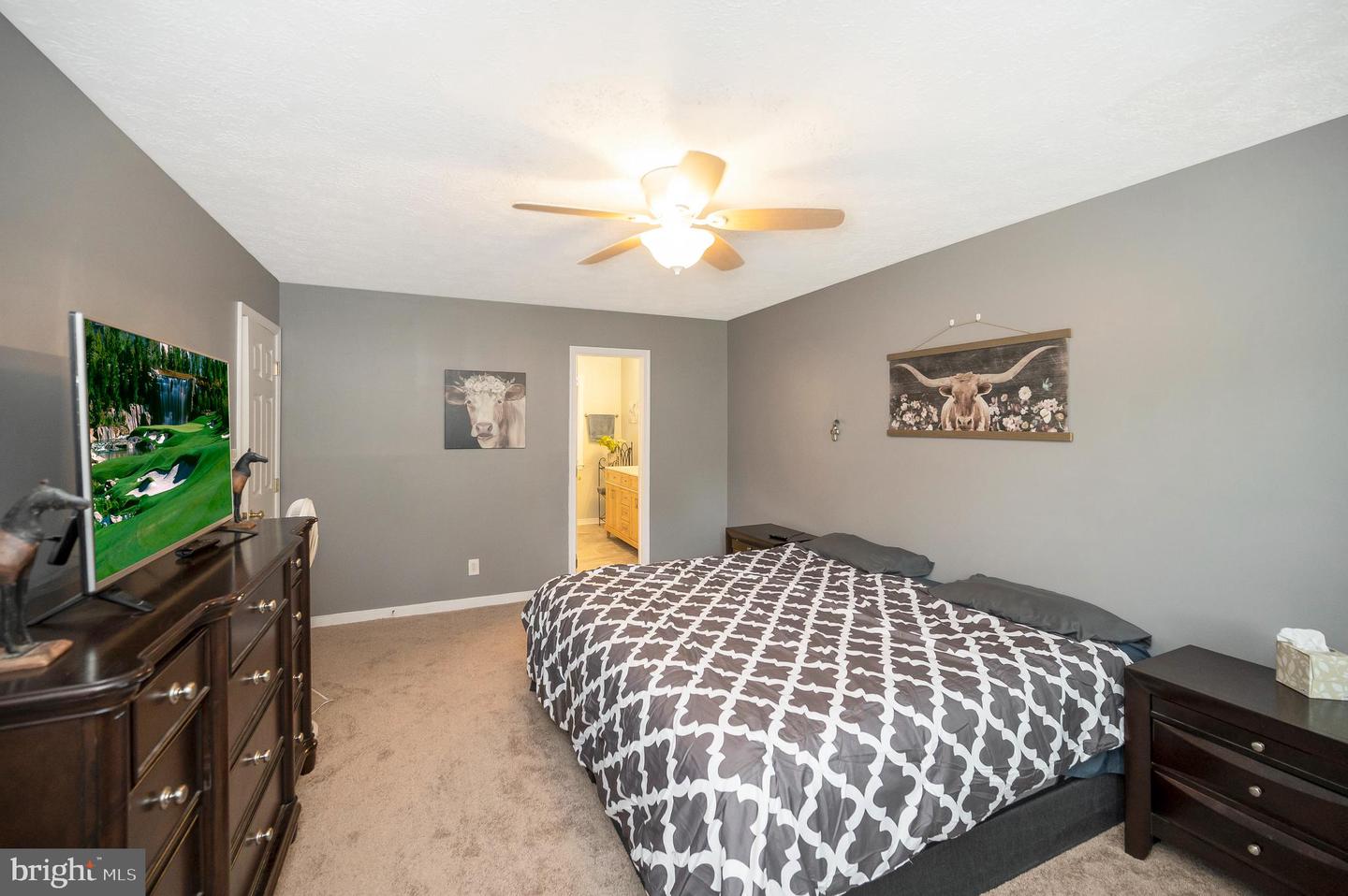 5109 BROOKSHIRE CT W, FREDERICKSBURG, Virginia 22408, 5 Bedrooms Bedrooms, ,2 BathroomsBathrooms,Residential,For sale,5109 BROOKSHIRE CT W,VASP2036166 MLS # VASP2036166