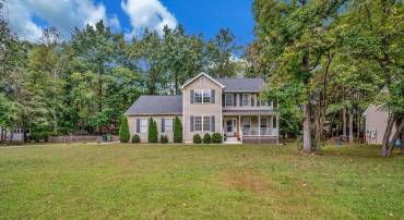 5109 BROOKSHIRE CT W, FREDERICKSBURG, Virginia 22408, 5 Bedrooms Bedrooms, ,2 BathroomsBathrooms,Residential,For sale,5109 BROOKSHIRE CT W,VASP2036166 MLS # VASP2036166