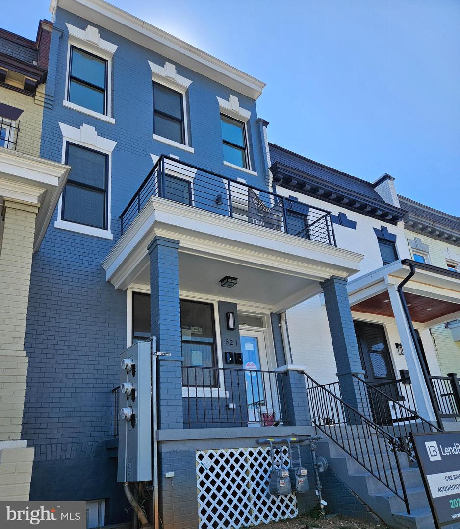 521 FLORIDA AVE NE #2, WASHINGTON, District Of Columbia 20002, 2 Bedrooms Bedrooms, ,2 BathroomsBathrooms,Residential,For sale,521 FLORIDA AVE NE #2,DCDC2221556 MLS # DCDC2221556