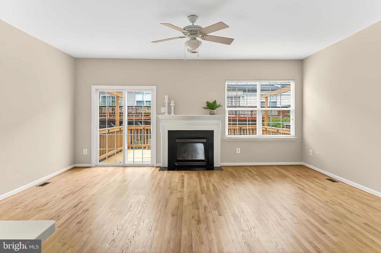 9994 SHORTBREAD WAY, BRISTOW, Virginia 20136, 3 Bedrooms Bedrooms, ,3 BathroomsBathrooms,Residential,For sale,9994 SHORTBREAD WAY,VAPW2103742 MLS # VAPW2103742