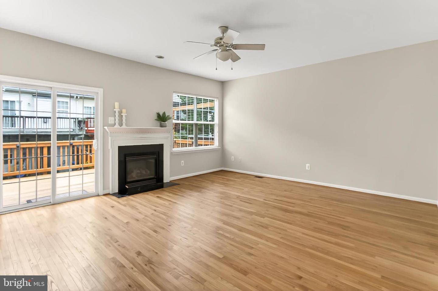 9994 SHORTBREAD WAY, BRISTOW, Virginia 20136, 3 Bedrooms Bedrooms, ,3 BathroomsBathrooms,Residential,For sale,9994 SHORTBREAD WAY,VAPW2103742 MLS # VAPW2103742