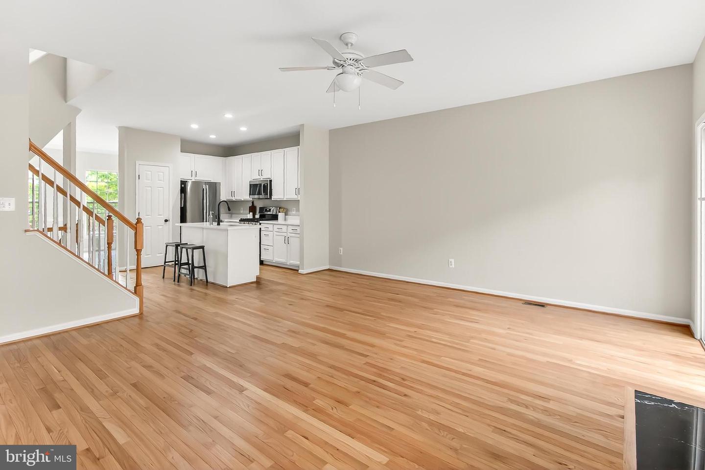 9994 SHORTBREAD WAY, BRISTOW, Virginia 20136, 3 Bedrooms Bedrooms, ,3 BathroomsBathrooms,Residential,For sale,9994 SHORTBREAD WAY,VAPW2103742 MLS # VAPW2103742