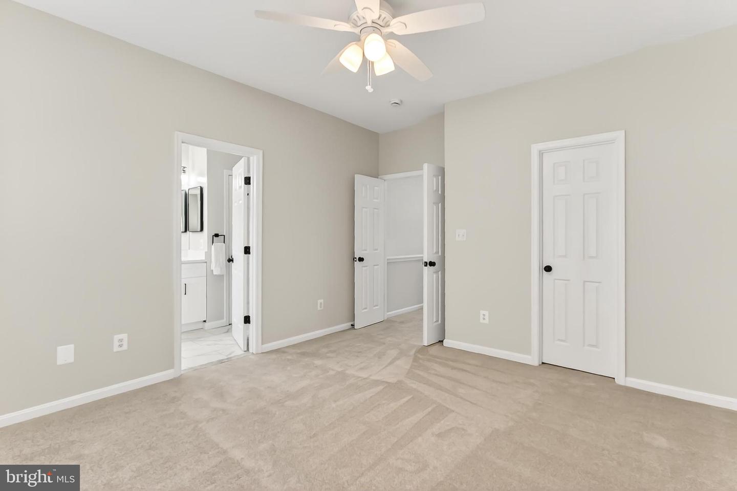 9994 SHORTBREAD WAY, BRISTOW, Virginia 20136, 3 Bedrooms Bedrooms, ,3 BathroomsBathrooms,Residential,For sale,9994 SHORTBREAD WAY,VAPW2103742 MLS # VAPW2103742