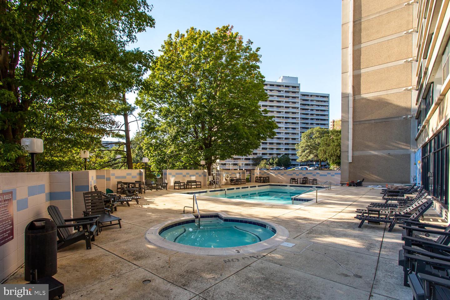 5911 EDSALL RD #206, ALEXANDRIA, Virginia 22304, 2 Bedrooms Bedrooms, ,2 BathroomsBathrooms,Residential,For sale,5911 EDSALL RD #206,VAAX2049508 MLS # VAAX2049508