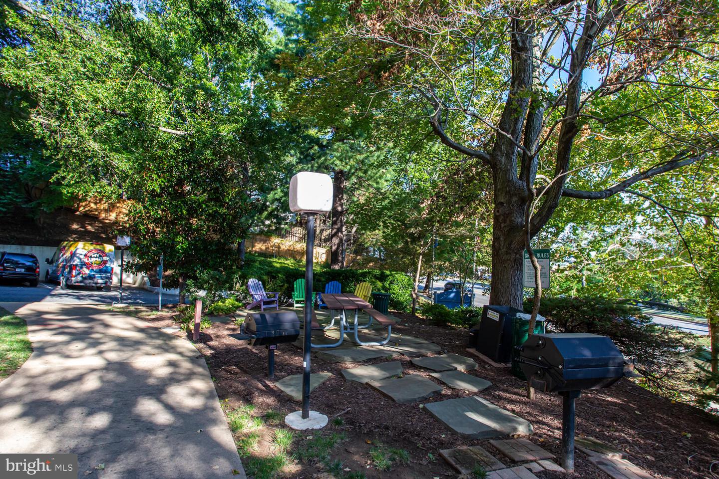 5911 EDSALL RD #206, ALEXANDRIA, Virginia 22304, 2 Bedrooms Bedrooms, ,2 BathroomsBathrooms,Residential,For sale,5911 EDSALL RD #206,VAAX2049508 MLS # VAAX2049508