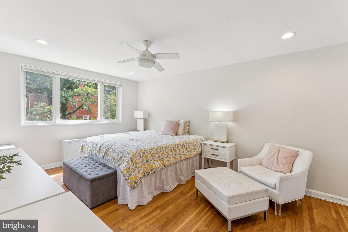 2400 41ST ST NW #513, WASHINGTON, District Of Columbia 20007, 2 Bedrooms Bedrooms, ,1 BathroomBathrooms,Residential,For sale,2400 41ST ST NW #513,DCDC2221752 MLS # DCDC2221752