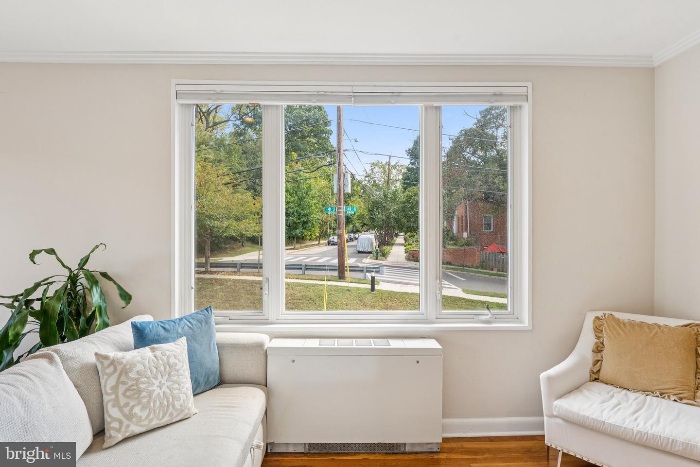 2400 41ST ST NW #513, WASHINGTON, District Of Columbia 20007, 2 Bedrooms Bedrooms, ,1 BathroomBathrooms,Residential,For sale,2400 41ST ST NW #513,DCDC2221752 MLS # DCDC2221752