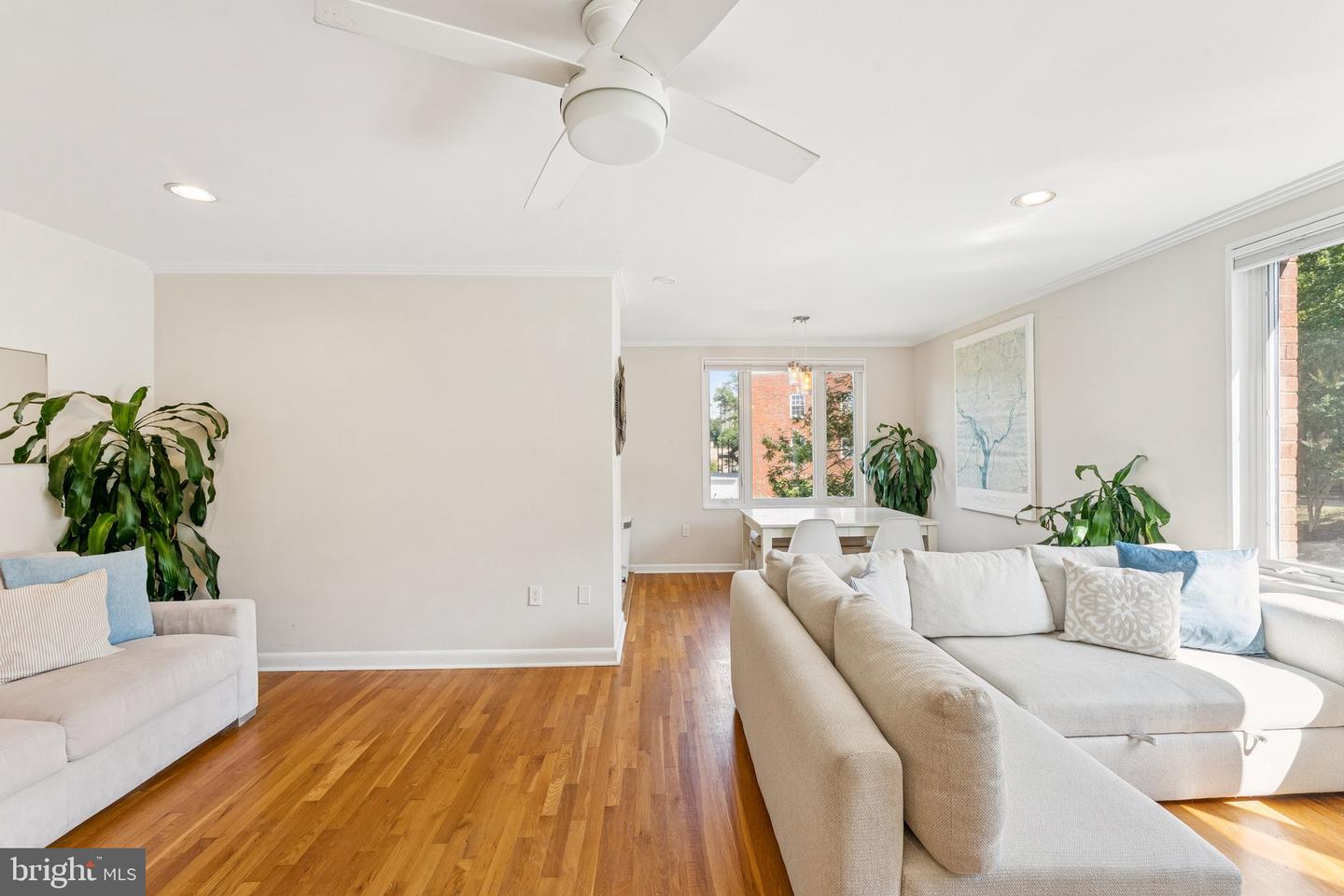 2400 41ST ST NW #513, WASHINGTON, District Of Columbia 20007, 2 Bedrooms Bedrooms, ,1 BathroomBathrooms,Residential,For sale,2400 41ST ST NW #513,DCDC2221752 MLS # DCDC2221752