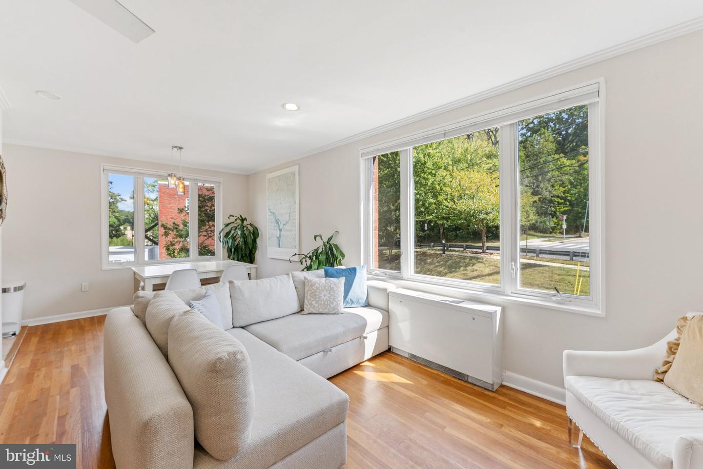 2400 41ST ST NW #513, WASHINGTON, District Of Columbia 20007, 2 Bedrooms Bedrooms, ,1 BathroomBathrooms,Residential,For sale,2400 41ST ST NW #513,DCDC2221752 MLS # DCDC2221752