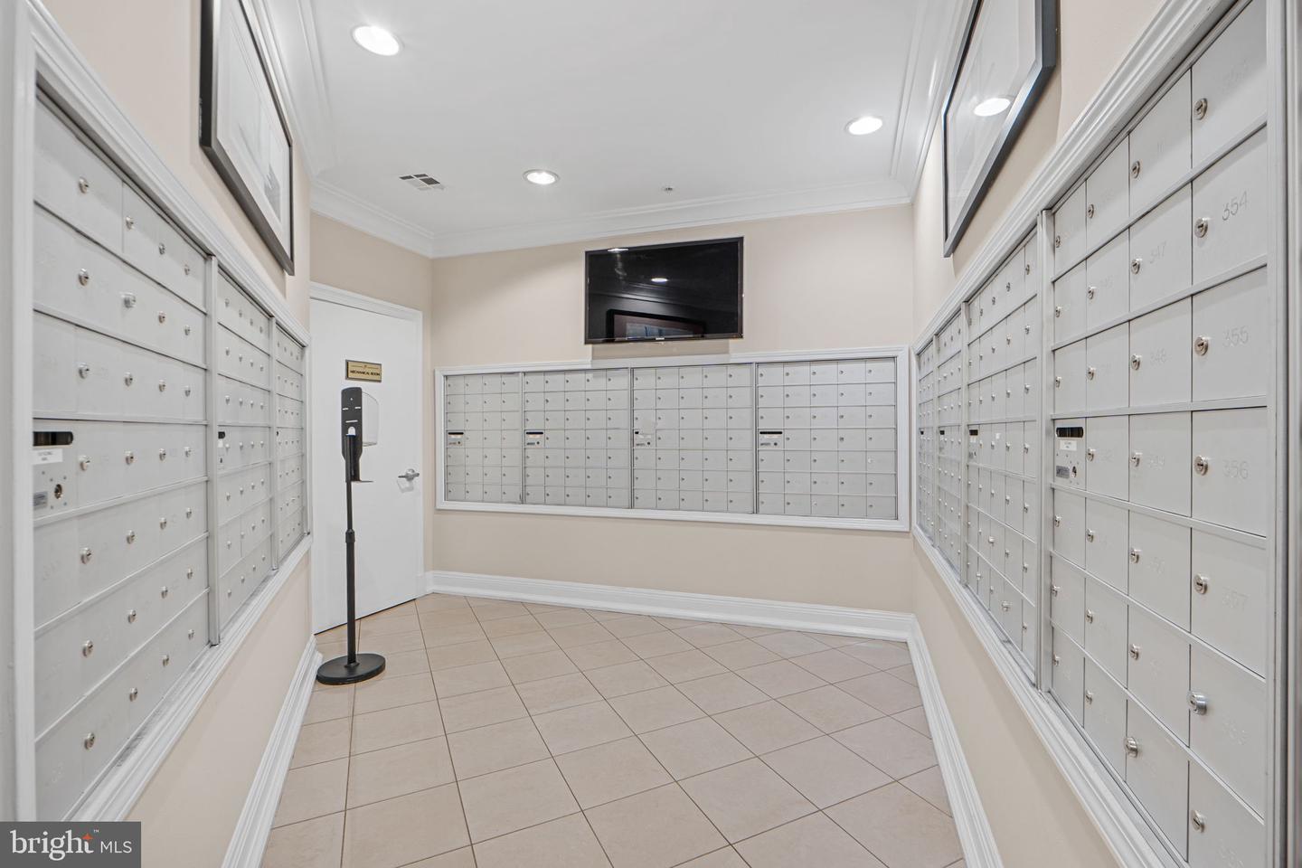 12000 MARKET ST #378, RESTON, Virginia 20190, 1 Bedroom Bedrooms, ,1 BathroomBathrooms,Residential,For sale,12000 MARKET ST #378,VAFX2266508 MLS # VAFX2266508