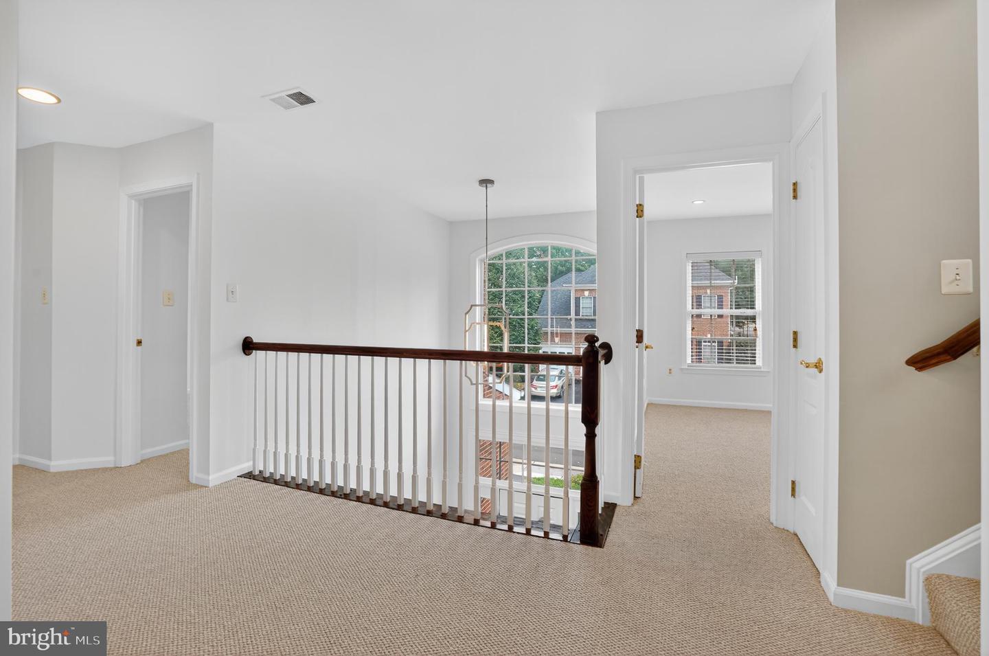 10626 REGENT PARK CT, FAIRFAX, Virginia 22030, 6 Bedrooms Bedrooms, ,4 BathroomsBathrooms,Residential,For sale,10626 REGENT PARK CT,VAFC2006960 MLS # VAFC2006960