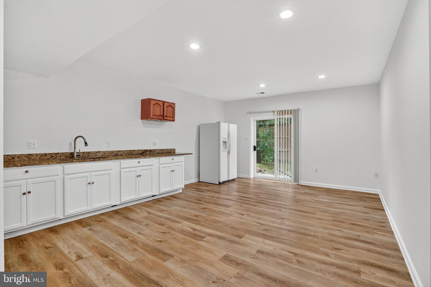 10626 REGENT PARK CT, FAIRFAX, Virginia 22030, 6 Bedrooms Bedrooms, ,4 BathroomsBathrooms,Residential,For sale,10626 REGENT PARK CT,VAFC2006960 MLS # VAFC2006960