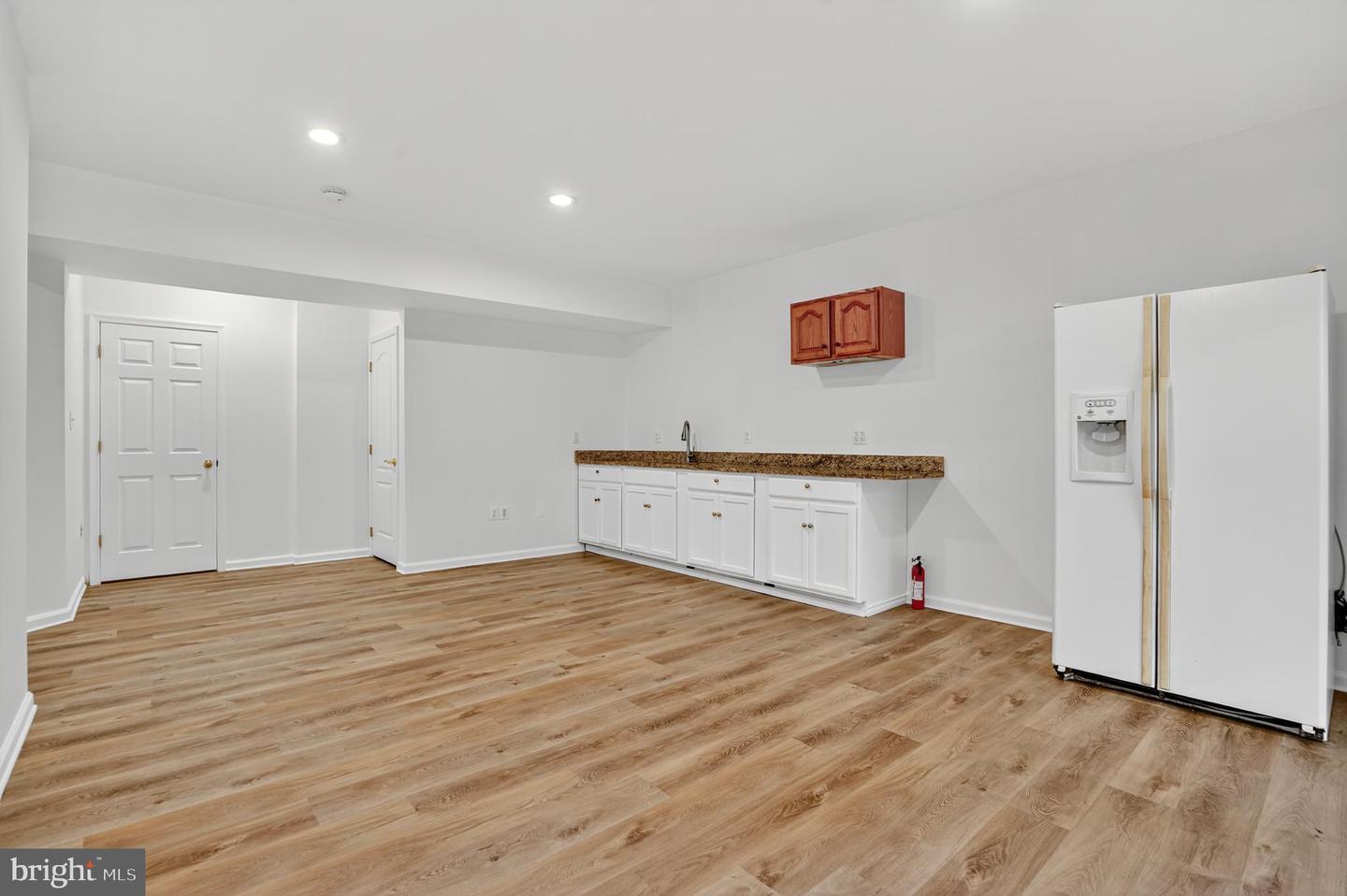 10626 REGENT PARK CT, FAIRFAX, Virginia 22030, 6 Bedrooms Bedrooms, ,4 BathroomsBathrooms,Residential,For sale,10626 REGENT PARK CT,VAFC2006960 MLS # VAFC2006960