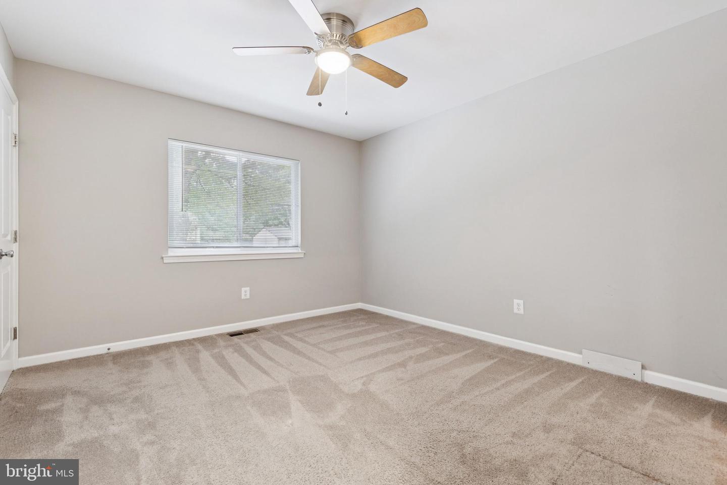 11817 COOPERS CT, RESTON, Virginia 20191, 3 Bedrooms Bedrooms, ,2 BathroomsBathrooms,Residential,For sale,11817 COOPERS CT,VAFX2266992 MLS # VAFX2266992
