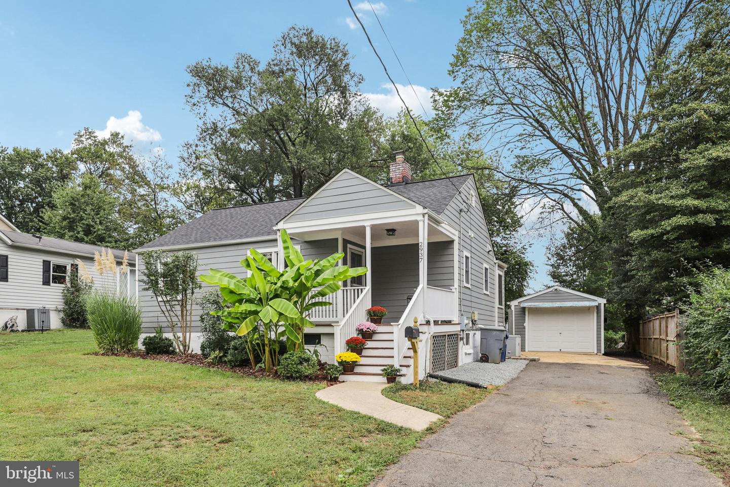 2937 FAIRMONT ST, FALLS CHURCH, Virginia 22042, 2 Bedrooms Bedrooms, ,1 BathroomBathrooms,Residential,For sale,2937 FAIRMONT ST,VAFX2267030 MLS # VAFX2267030