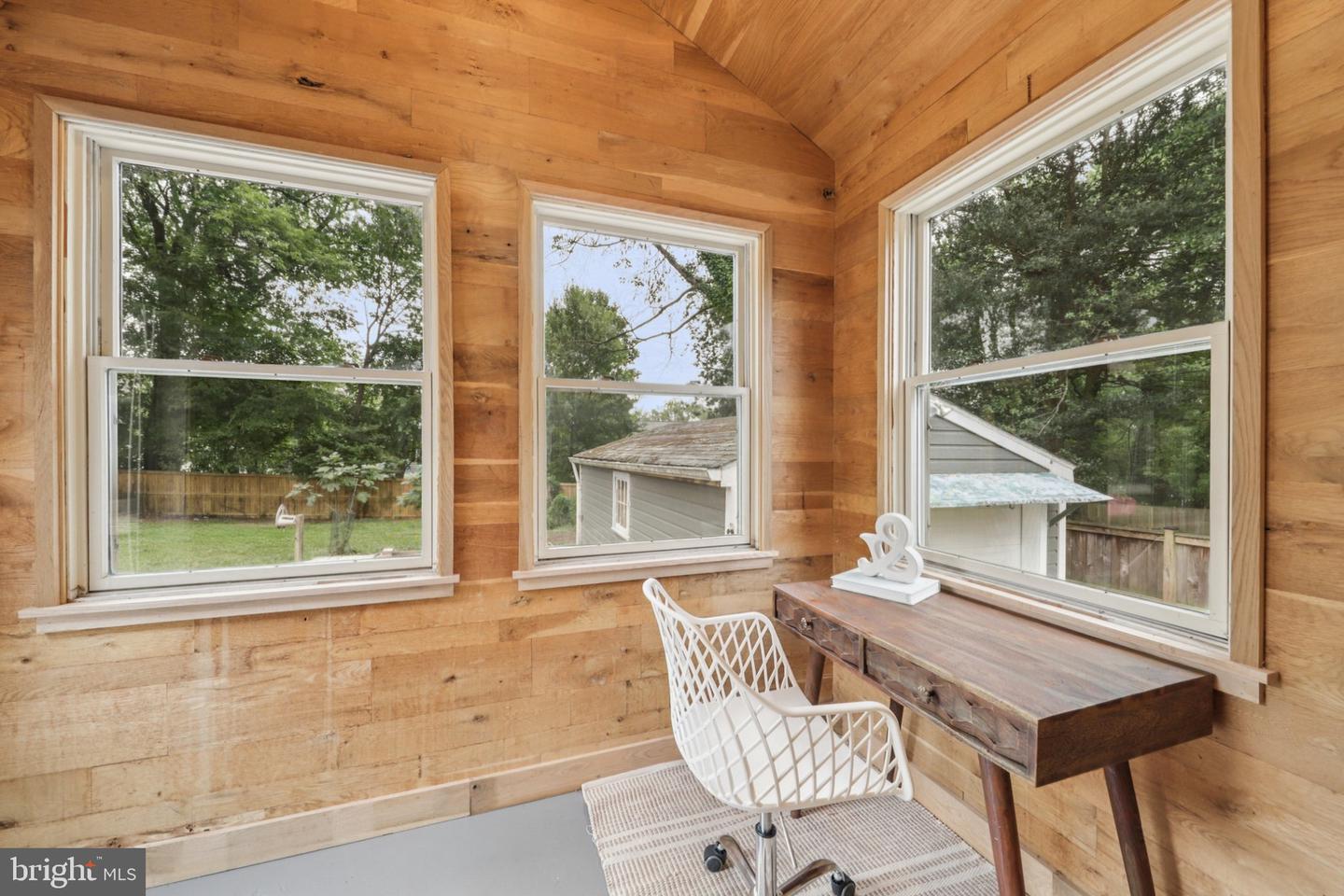 2937 FAIRMONT ST, FALLS CHURCH, Virginia 22042, 2 Bedrooms Bedrooms, ,1 BathroomBathrooms,Residential,For sale,2937 FAIRMONT ST,VAFX2267030 MLS # VAFX2267030