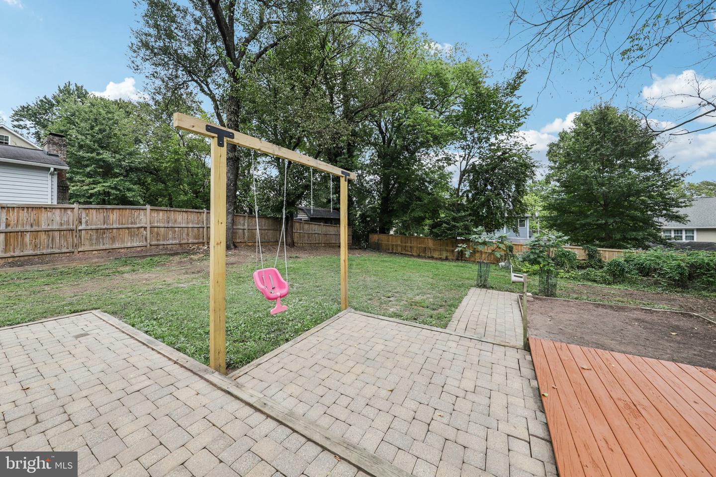 2937 FAIRMONT ST, FALLS CHURCH, Virginia 22042, 2 Bedrooms Bedrooms, ,1 BathroomBathrooms,Residential,For sale,2937 FAIRMONT ST,VAFX2267030 MLS # VAFX2267030