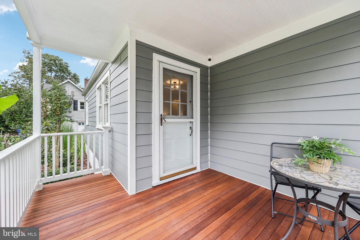 2937 FAIRMONT ST, FALLS CHURCH, Virginia 22042, 2 Bedrooms Bedrooms, ,1 BathroomBathrooms,Residential,For sale,2937 FAIRMONT ST,VAFX2267030 MLS # VAFX2267030