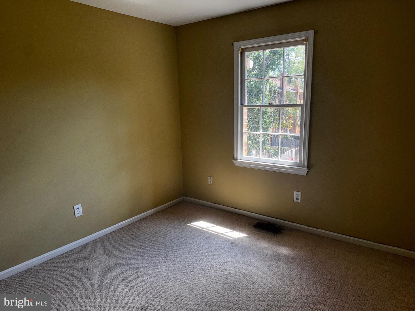3154 STRATFORD CT, OAKTON, Virginia 22124, 3 Bedrooms Bedrooms, ,3 BathroomsBathrooms,Residential,For sale,3154 STRATFORD CT,VAFX2267132 MLS # VAFX2267132