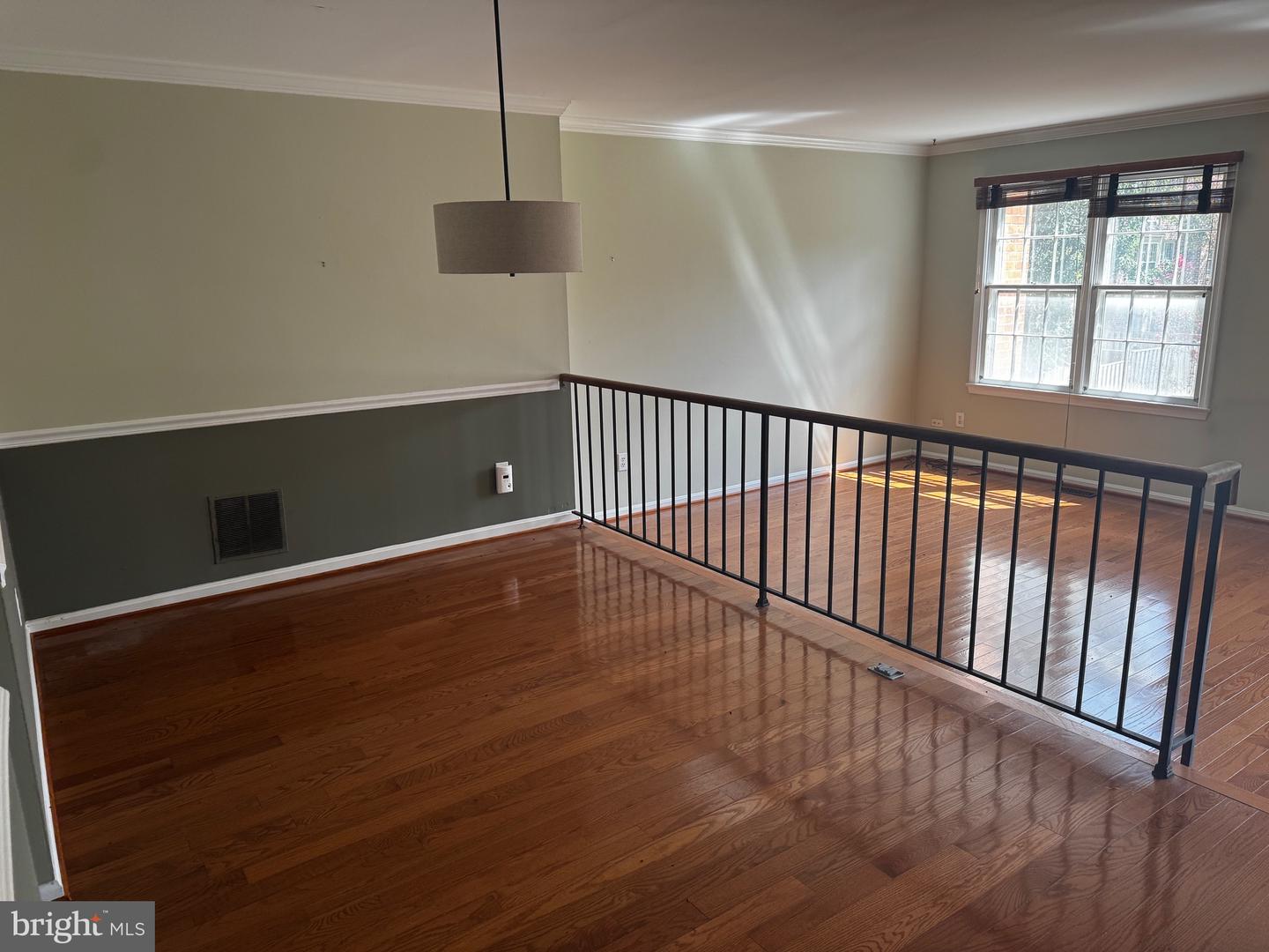 3154 STRATFORD CT, OAKTON, Virginia 22124, 3 Bedrooms Bedrooms, ,3 BathroomsBathrooms,Residential,For sale,3154 STRATFORD CT,VAFX2267132 MLS # VAFX2267132