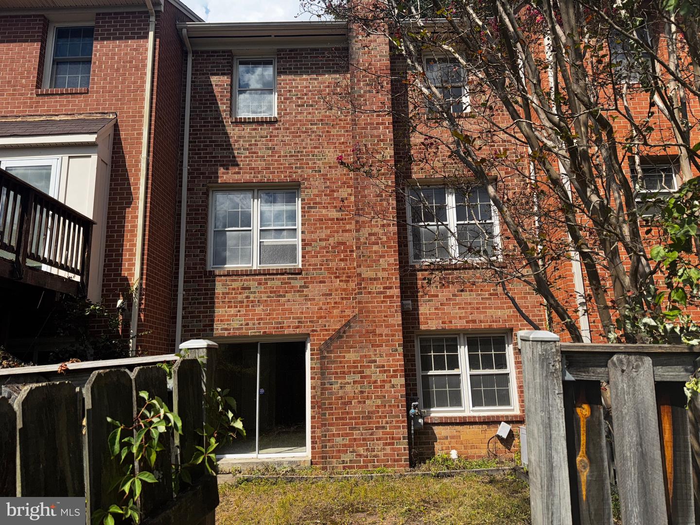 3154 STRATFORD CT, OAKTON, Virginia 22124, 3 Bedrooms Bedrooms, ,3 BathroomsBathrooms,Residential,For sale,3154 STRATFORD CT,VAFX2267132 MLS # VAFX2267132