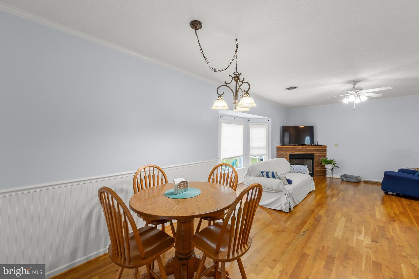2808 SARATOGA DR, WINCHESTER, Virginia 22601, 3 Bedrooms Bedrooms, ,2 BathroomsBathrooms,Residential,For sale,2808 SARATOGA DR,VAWI2009086 MLS # VAWI2009086