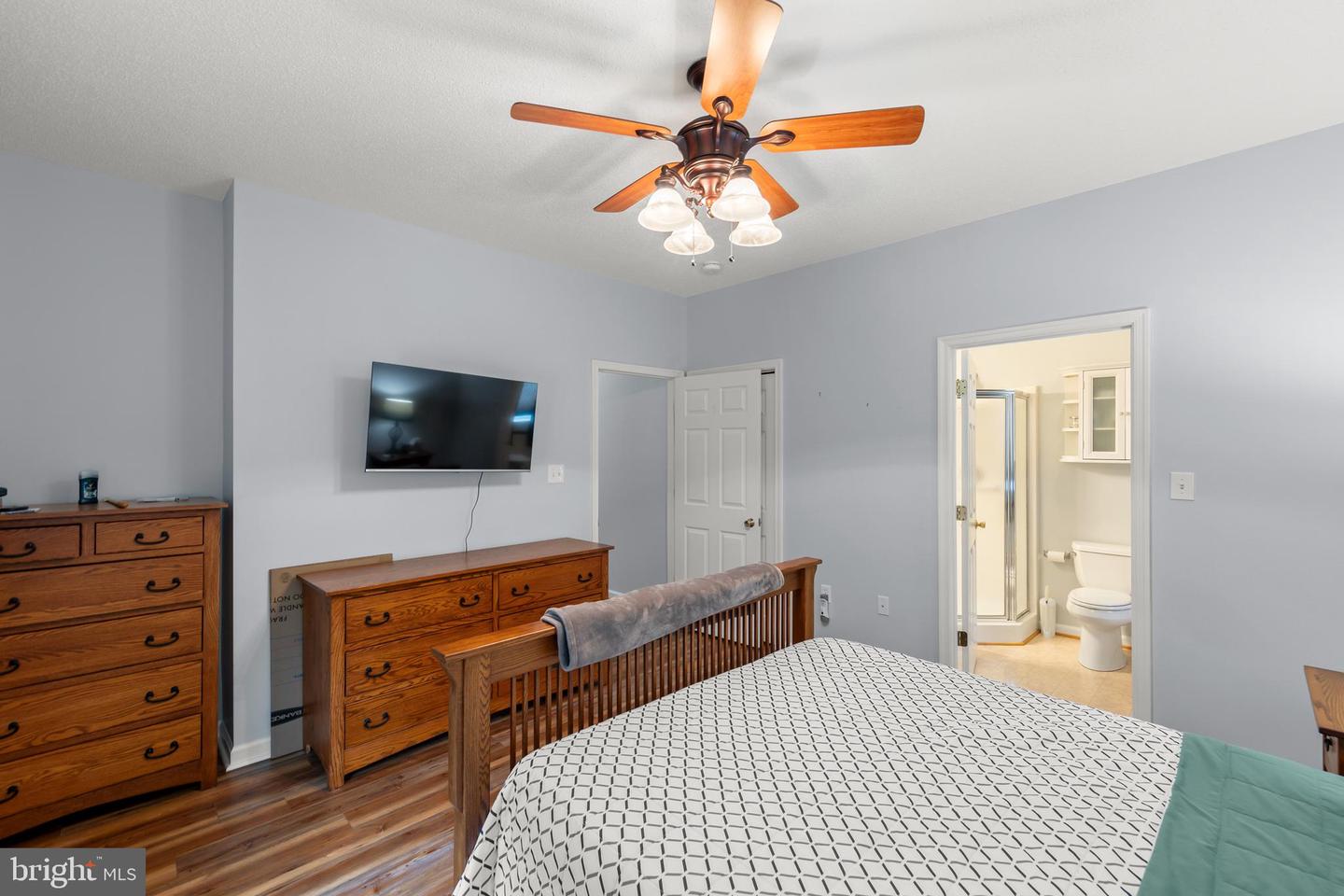 2808 SARATOGA DR, WINCHESTER, Virginia 22601, 3 Bedrooms Bedrooms, ,2 BathroomsBathrooms,Residential,For sale,2808 SARATOGA DR,VAWI2009086 MLS # VAWI2009086