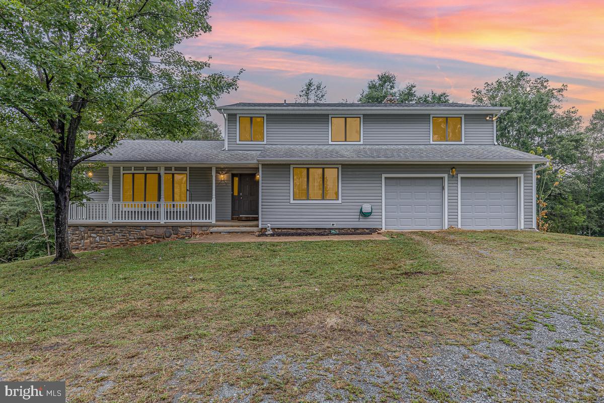 10812 MILLRIDGE LN, SPOTSYLVANIA, Virginia 22553, 4 Bedrooms Bedrooms, ,4 BathroomsBathrooms,Residential,For sale,10812 MILLRIDGE LN,VASP2036306 MLS # VASP2036306