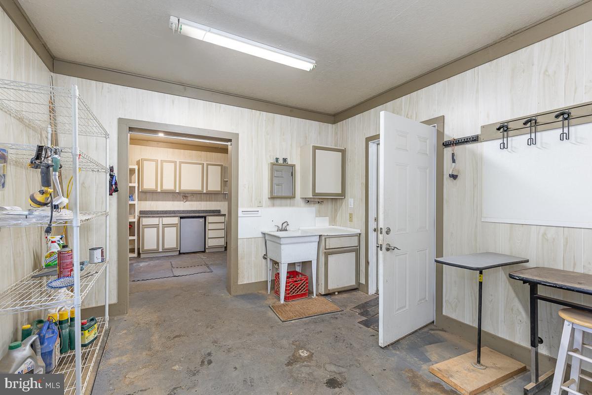 10812 MILLRIDGE LN, SPOTSYLVANIA, Virginia 22553, 4 Bedrooms Bedrooms, ,4 BathroomsBathrooms,Residential,For sale,10812 MILLRIDGE LN,VASP2036306 MLS # VASP2036306