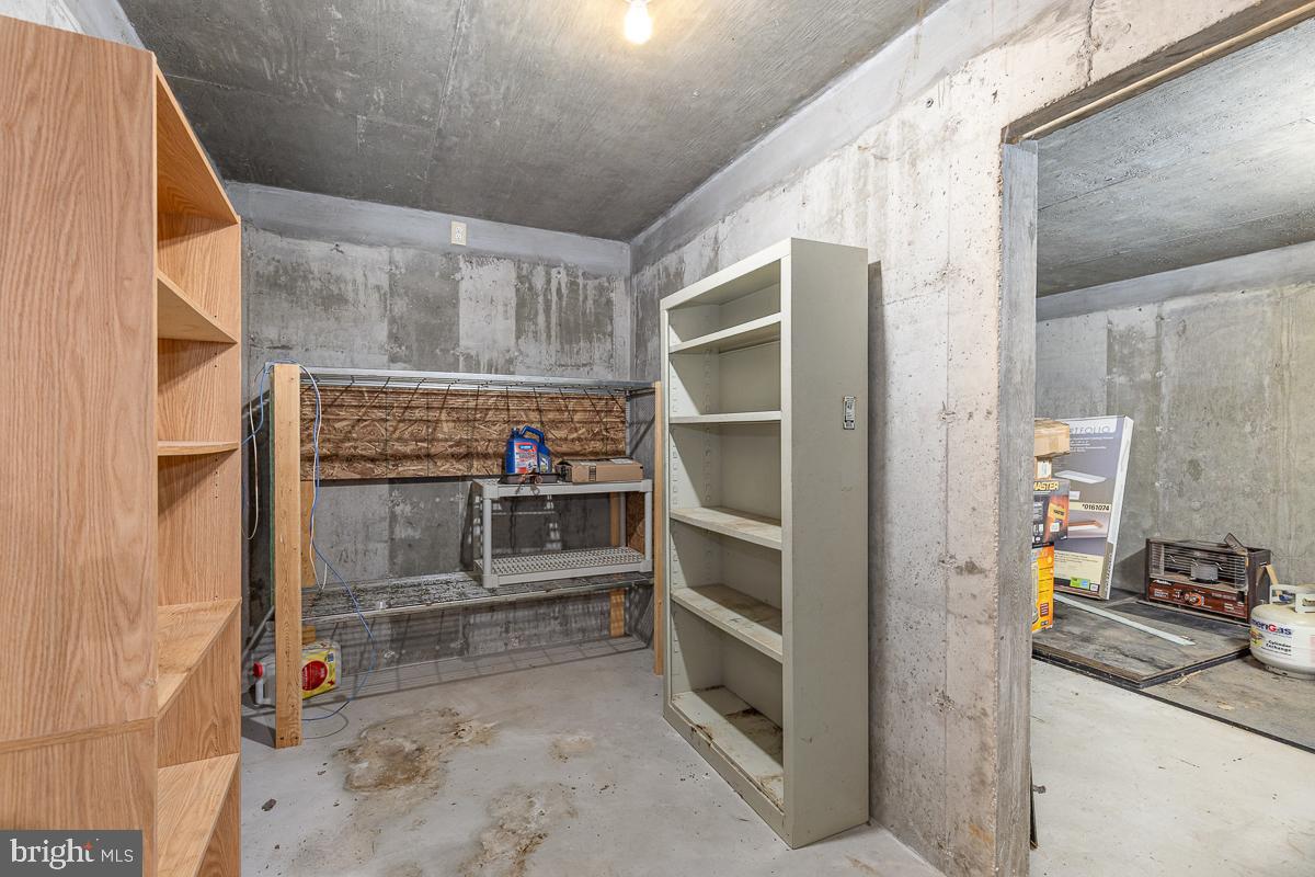 10812 MILLRIDGE LN, SPOTSYLVANIA, Virginia 22553, 4 Bedrooms Bedrooms, ,4 BathroomsBathrooms,Residential,For sale,10812 MILLRIDGE LN,VASP2036306 MLS # VASP2036306