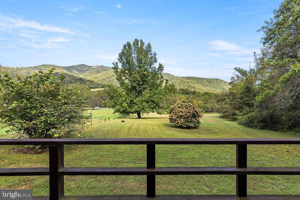 1463 QUAKER RUN RD, BANCO, Virginia 22711, 2 Bedrooms Bedrooms, ,1 BathroomBathrooms,Residential,For sale,1463 QUAKER RUN RD,VAMA2002448 MLS # VAMA2002448