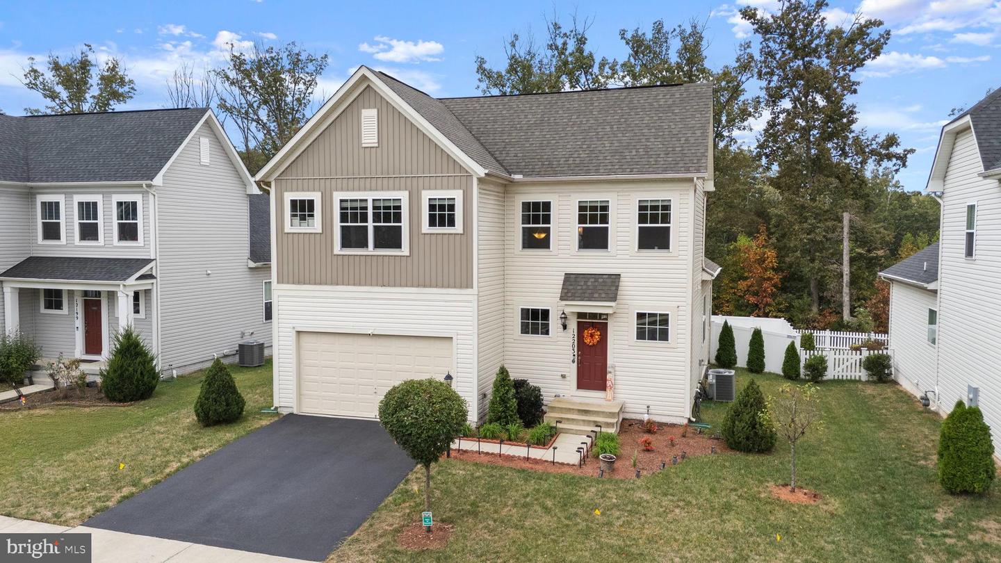 12203 ASTER RD, BRISTOW, Virginia 20136, 4 Bedrooms Bedrooms, 8 Rooms Rooms,3 BathroomsBathrooms,Residential,For sale,12203 ASTER RD,VAPW2104204 MLS # VAPW2104204