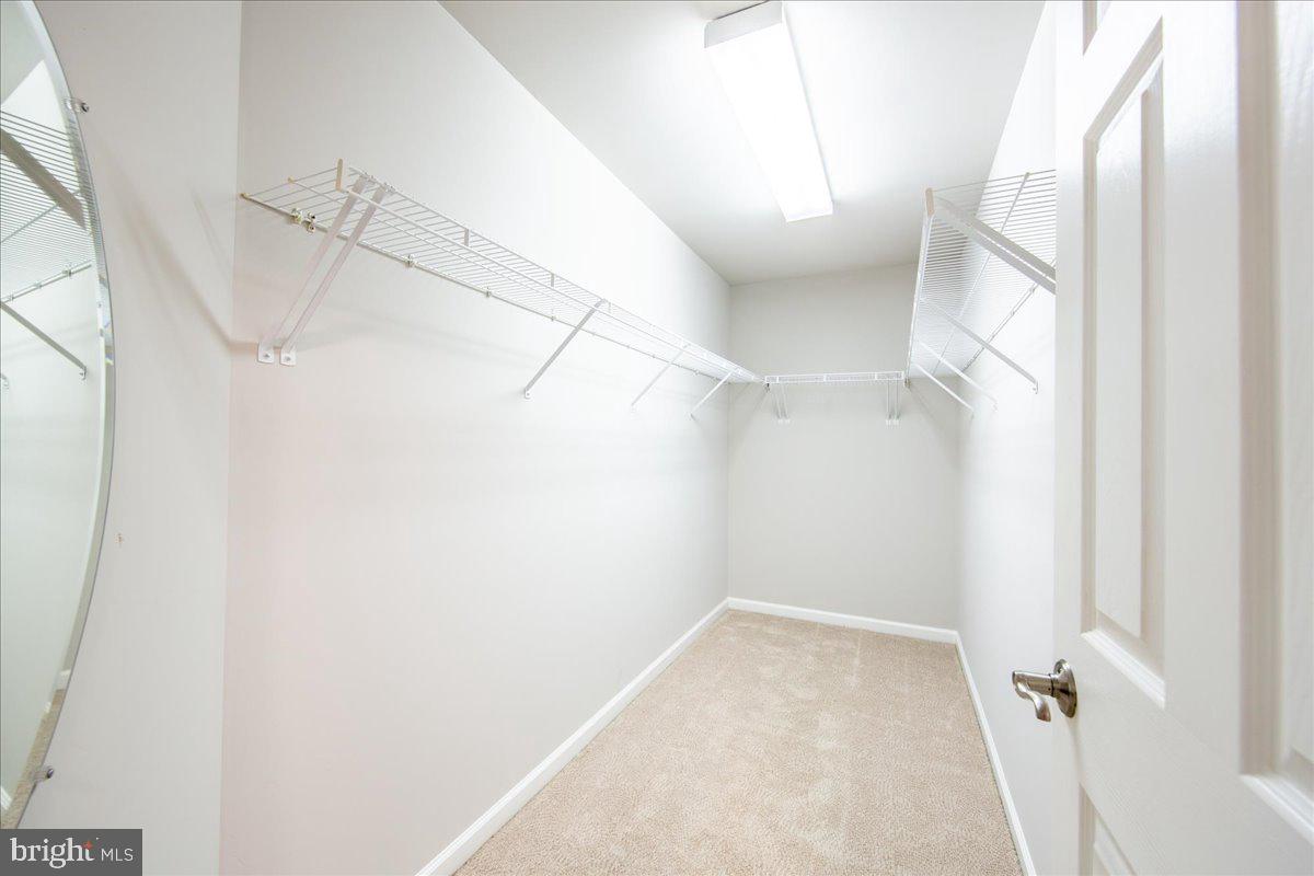 255 SUMMER BREEZE LN, FREDERICKSBURG, Virginia 22406, 5 Bedrooms Bedrooms, 21 Rooms Rooms,4 BathroomsBathrooms,Residential,For sale,255 SUMMER BREEZE LN,VAST2042716 MLS # VAST2042716