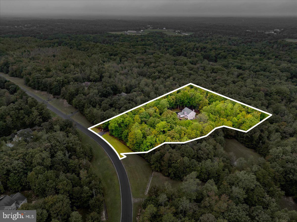255 SUMMER BREEZE LN, FREDERICKSBURG, Virginia 22406, 5 Bedrooms Bedrooms, 21 Rooms Rooms,4 BathroomsBathrooms,Residential,For sale,255 SUMMER BREEZE LN,VAST2042716 MLS # VAST2042716