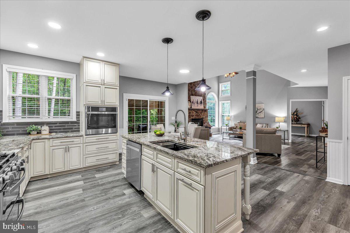 255 SUMMER BREEZE LN, FREDERICKSBURG, Virginia 22406, 5 Bedrooms Bedrooms, 21 Rooms Rooms,4 BathroomsBathrooms,Residential,For sale,255 SUMMER BREEZE LN,VAST2042716 MLS # VAST2042716