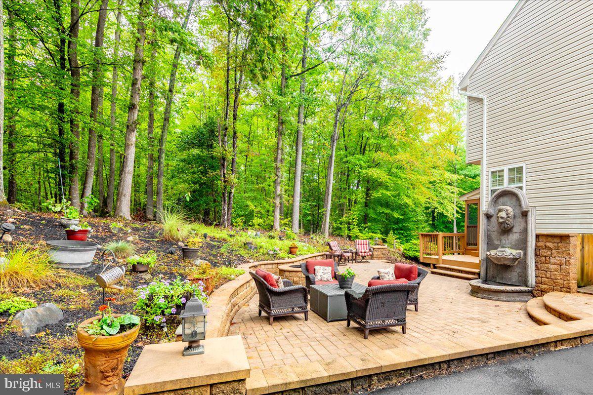 255 SUMMER BREEZE LN, FREDERICKSBURG, Virginia 22406, 5 Bedrooms Bedrooms, 21 Rooms Rooms,4 BathroomsBathrooms,Residential,For sale,255 SUMMER BREEZE LN,VAST2042716 MLS # VAST2042716