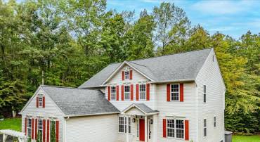 255 SUMMER BREEZE LN, FREDERICKSBURG, Virginia 22406, 5 Bedrooms Bedrooms, 21 Rooms Rooms,4 BathroomsBathrooms,Residential,For sale,255 SUMMER BREEZE LN,VAST2042716 MLS # VAST2042716